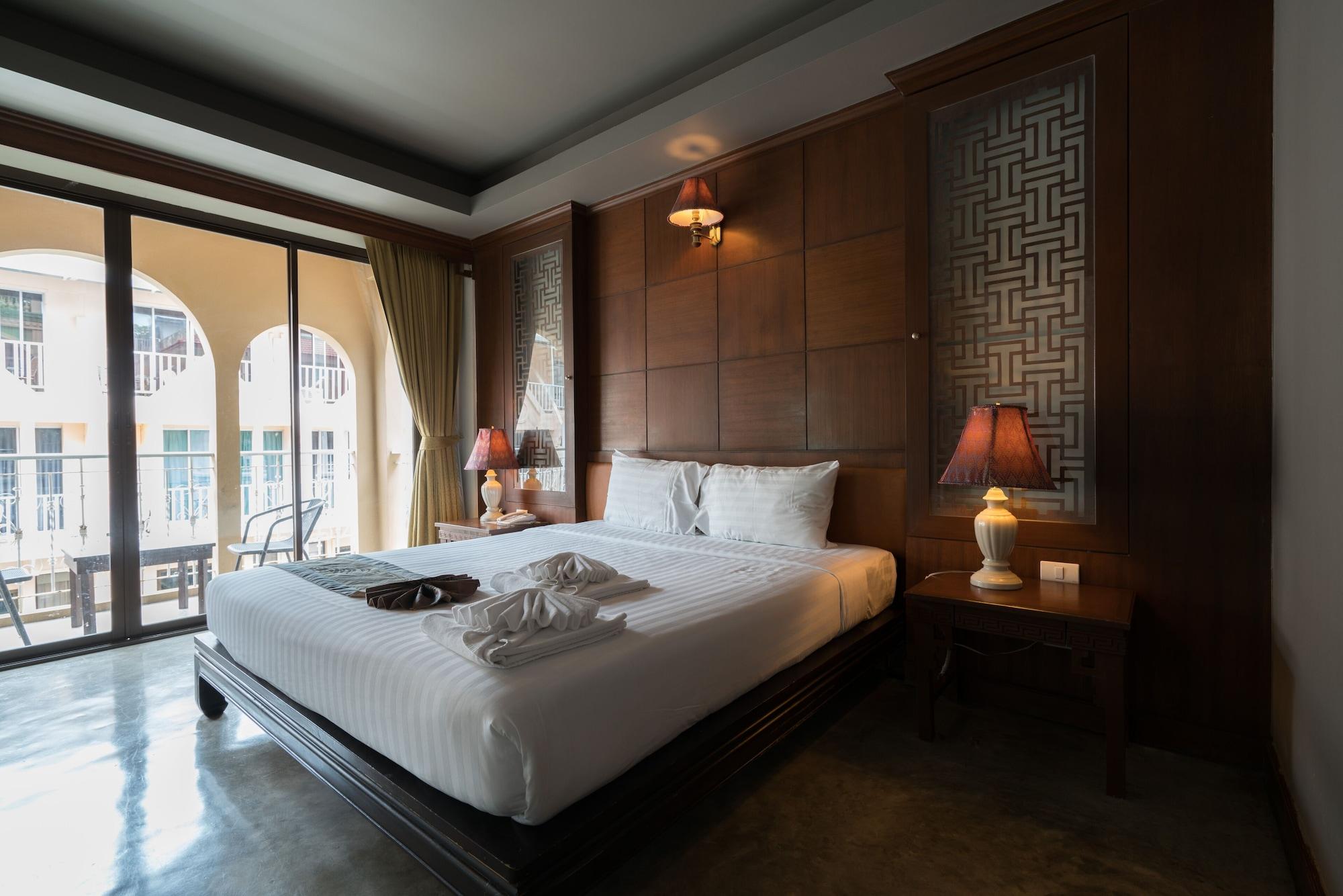 Minatale Phuket Hotel Patong Exterior photo
