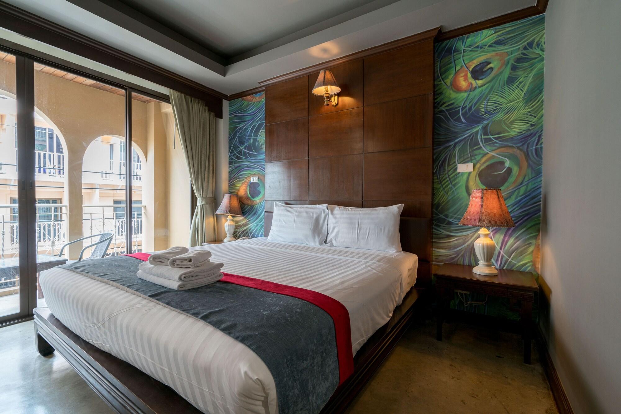 Minatale Phuket Hotel Patong Exterior photo
