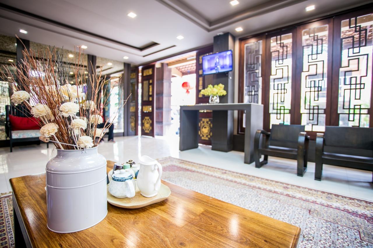 Minatale Phuket Hotel Patong Exterior photo