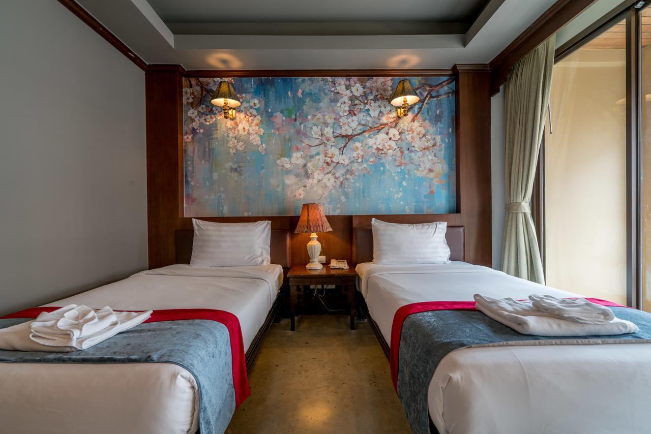 Minatale Phuket Hotel Patong Exterior photo
