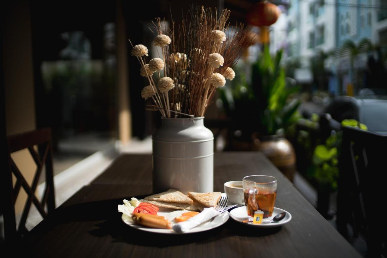 Minatale Phuket Hotel Patong Exterior photo